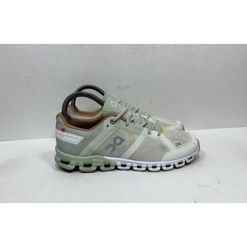 ON Cloud Cloudflow Running Sneaker Shoes Aloe White Women's Size 6